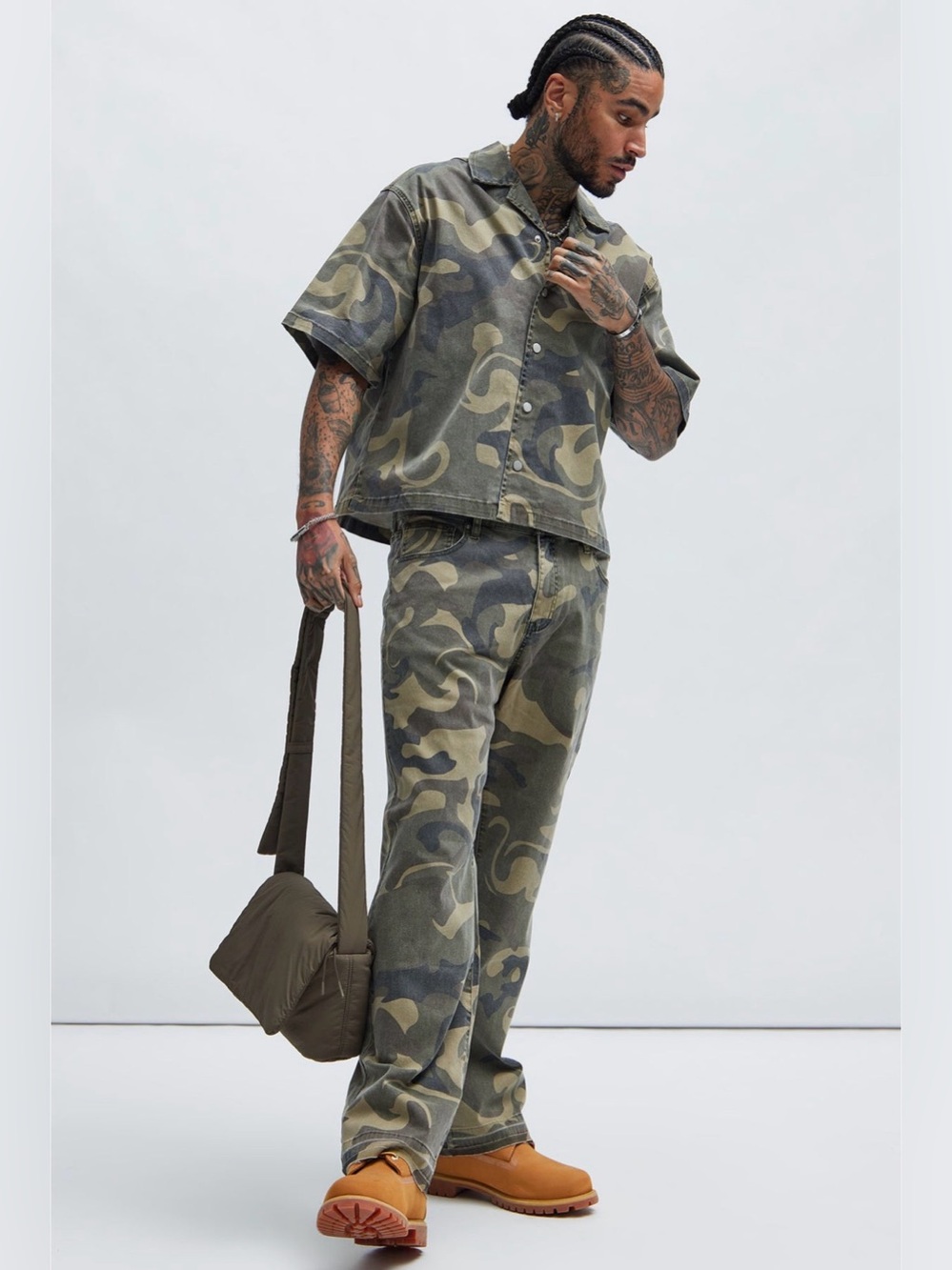 Men Camo Cropped Boxy Shirt